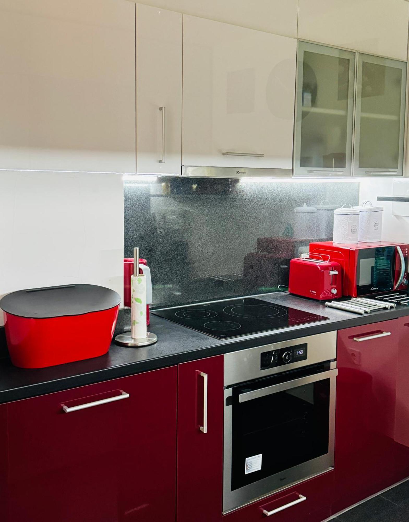 City Apartment ヴァルナ エクステリア 写真